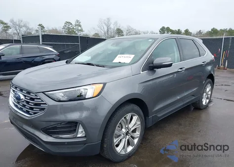 2024 Ford Edge Titanium z USA, uszkodzony, nr VIN 2FMPK4K93RBA36820